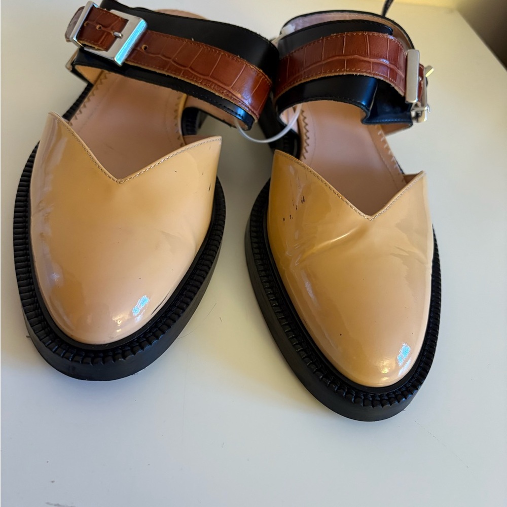 Inch2 Slingback Sandals Beige Brown Patent Leather Tan  Flats 7.5 - Picture 4 of 13